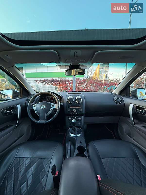 Позашляховик / Кросовер Nissan Qashqai+2 2009 в Одесі