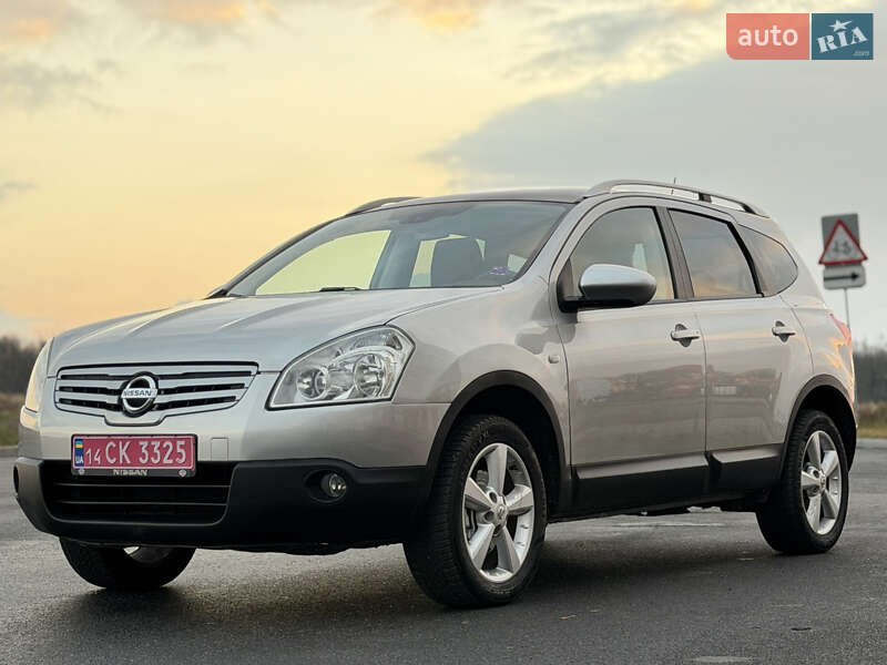 Позашляховик / Кросовер Nissan Qashqai+2 2010 в Вінниці
