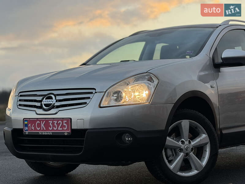Позашляховик / Кросовер Nissan Qashqai+2 2010 в Вінниці