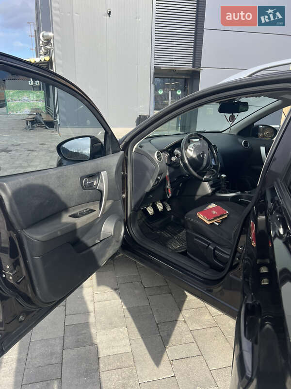 Внедорожник / Кроссовер Nissan Qashqai+2 2011 в Яремче