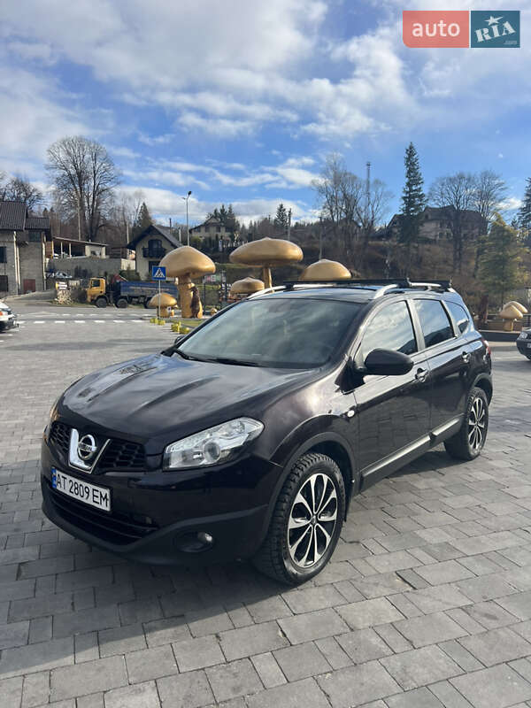 Внедорожник / Кроссовер Nissan Qashqai+2 2011 в Яремче