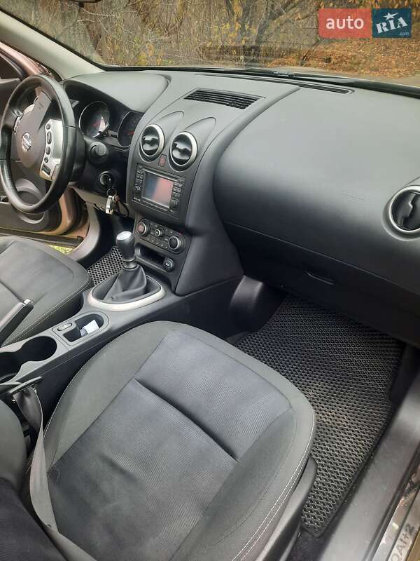 Внедорожник / Кроссовер Nissan Qashqai+2 2011 в Кропивницком