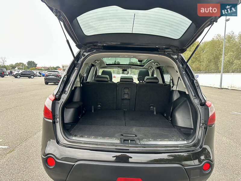 Внедорожник / Кроссовер Nissan Qashqai+2 2013 в Киеве