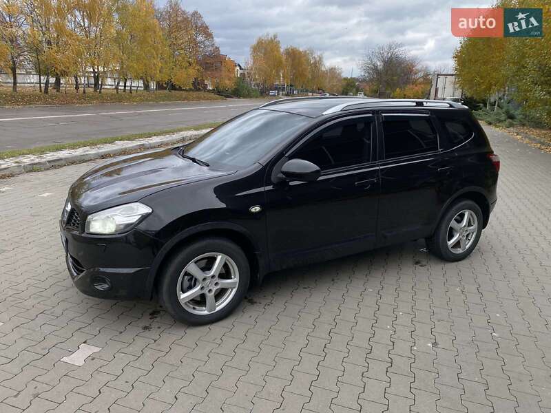 Позашляховик / Кросовер Nissan Qashqai+2 2012 в Білій Церкві фото 15 Позашляховик / Кросовер Nissan Qashqai+2 2012 в Білій Церкві