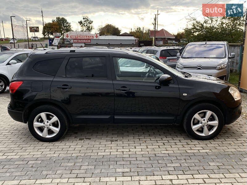 Внедорожник / Кроссовер Nissan Qashqai+2 2010 в Ровно фото 9 Внедорожник / Кроссовер Nissan Qashqai+2 2010 в Ровно