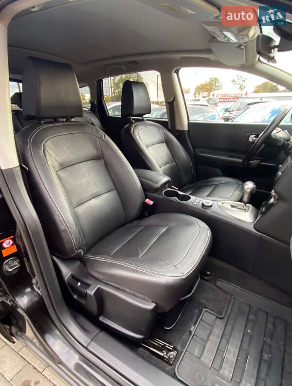Внедорожник / Кроссовер Nissan Qashqai+2 2010 в Ровно фото 24 Внедорожник / Кроссовер Nissan Qashqai+2 2010 в Ровно