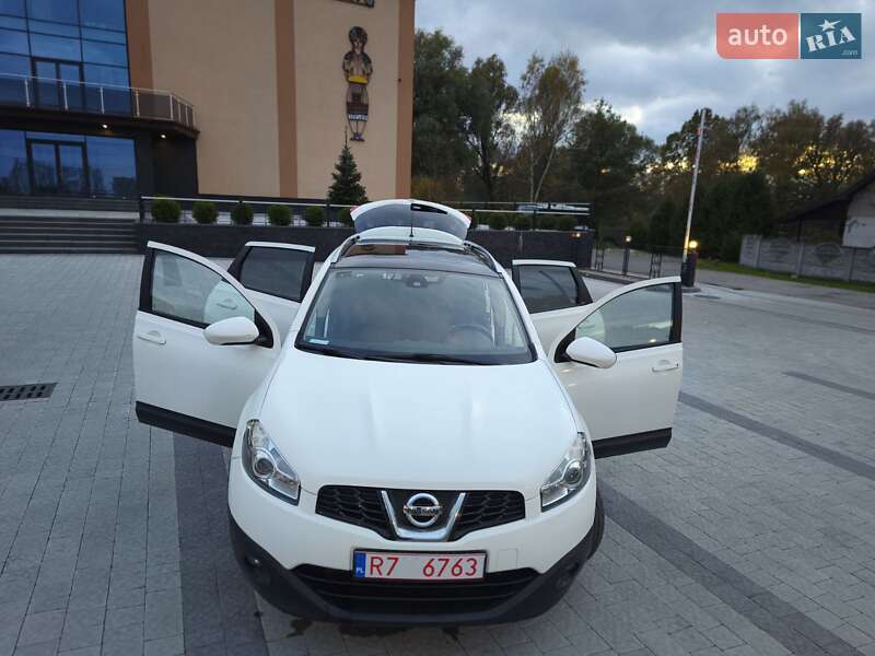Позашляховик / Кросовер Nissan Qashqai+2 2010 в Львові фото 2 Позашляховик / Кросовер Nissan Qashqai+2 2010 в Львові