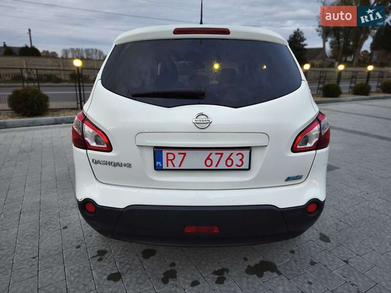 Позашляховик / Кросовер Nissan Qashqai+2 2010 в Львові фото 12 Позашляховик / Кросовер Nissan Qashqai+2 2010 в Львові