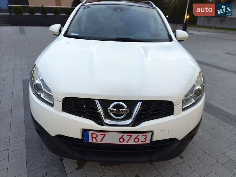 Позашляховик / Кросовер Nissan Qashqai+2 2010 в Львові фото 15 Позашляховик / Кросовер Nissan Qashqai+2 2010 в Львові