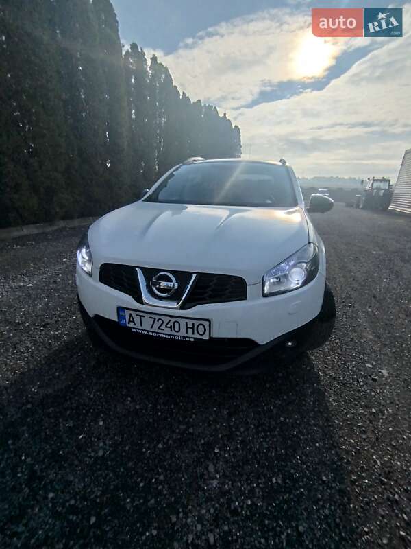Внедорожник / Кроссовер Nissan Qashqai+2 2013 в Ивано-Франковске фото 4 Внедорожник / Кроссовер Nissan Qashqai+2 2013 в Ивано-Франковске