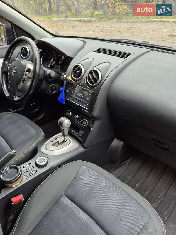 Внедорожник / Кроссовер Nissan Qashqai+2 2011 в Ровно