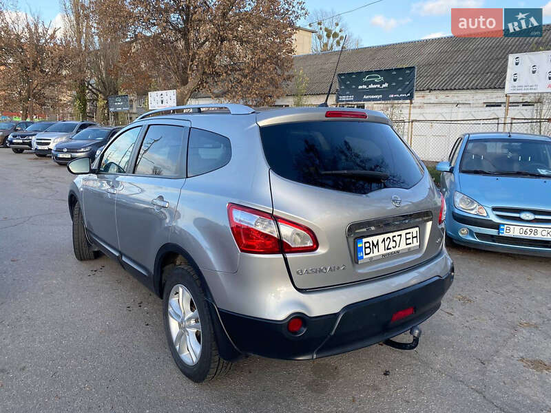 Внедорожник / Кроссовер Nissan Qashqai+2 2011 в Полтаве