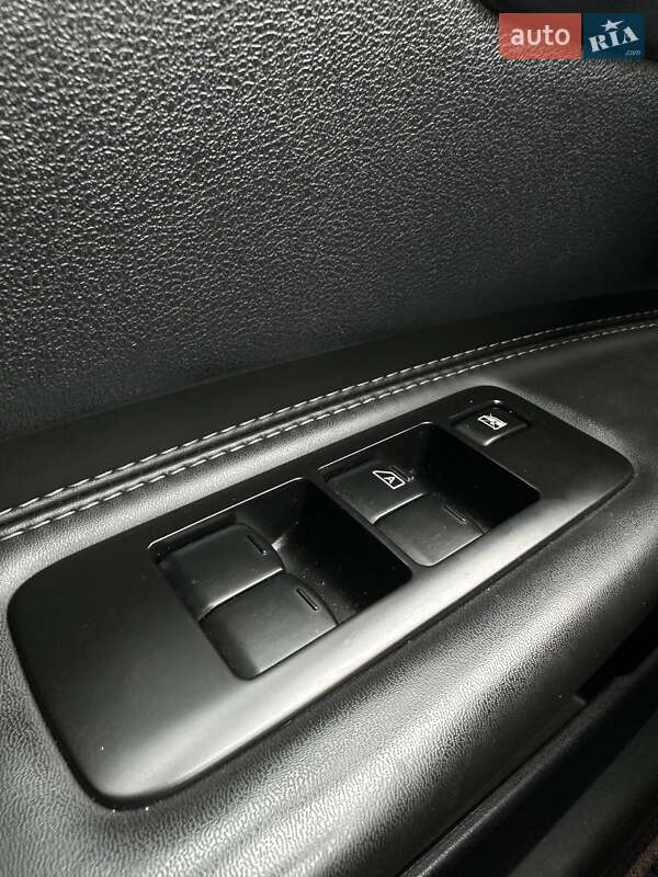 Внедорожник / Кроссовер Nissan Qashqai+2 2011 в Белогородке