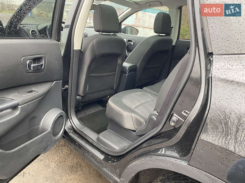 Внедорожник / Кроссовер Nissan Qashqai+2 2011 в Радивилове фото 45 Внедорожник / Кроссовер Nissan Qashqai+2 2011 в Радивилове