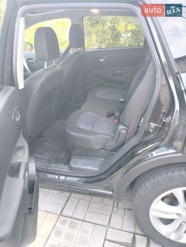 Внедорожник / Кроссовер Nissan Qashqai+2 2010 в Каменском фото 20 Внедорожник / Кроссовер Nissan Qashqai+2 2010 в Каменском