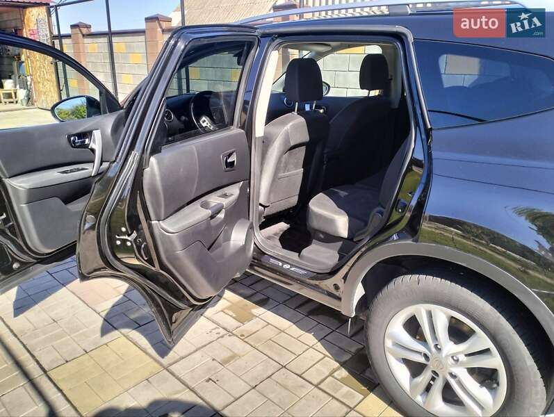 Внедорожник / Кроссовер Nissan Qashqai+2 2010 в Каменском фото 59 Внедорожник / Кроссовер Nissan Qashqai+2 2010 в Каменском