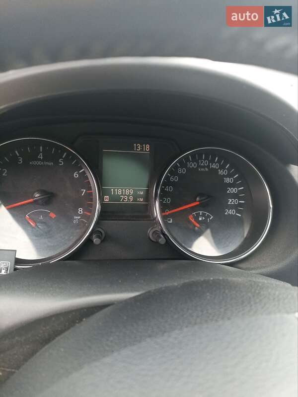 Внедорожник / Кроссовер Nissan Qashqai+2 2012 в Решетиловке фото 2 Внедорожник / Кроссовер Nissan Qashqai+2 2012 в Решетиловке