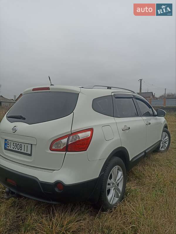 Внедорожник / Кроссовер Nissan Qashqai+2 2012 в Решетиловке фото 10 Внедорожник / Кроссовер Nissan Qashqai+2 2012 в Решетиловке
