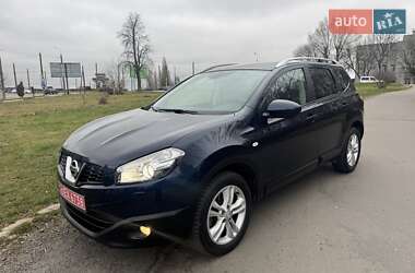 Внедорожник / Кроссовер Nissan Qashqai+2 2011 в Ровно