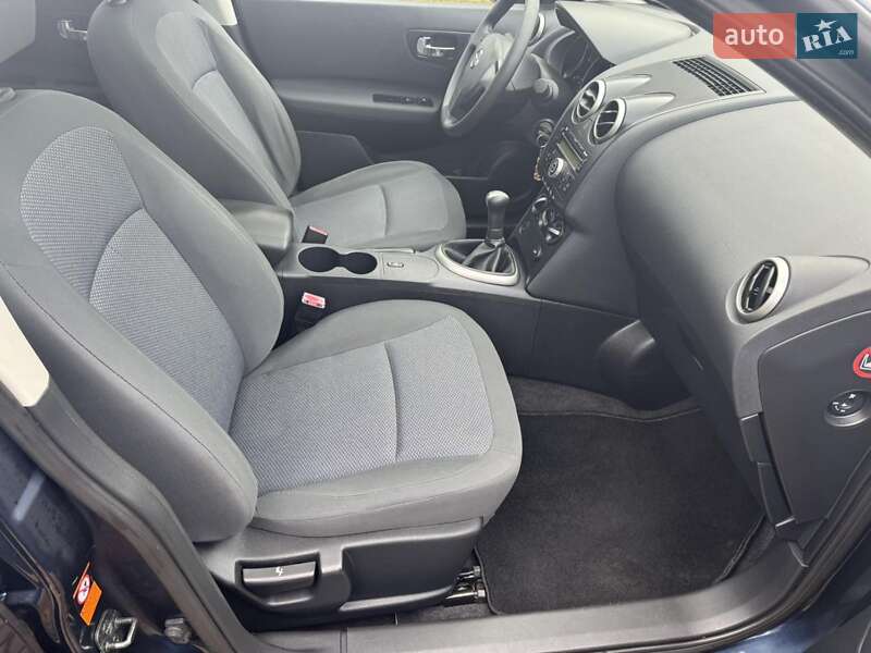 Позашляховик / Кросовер Nissan Qashqai+2 2009 в Бродах фото 19 Позашляховик / Кросовер Nissan Qashqai+2 2009 в Бродах