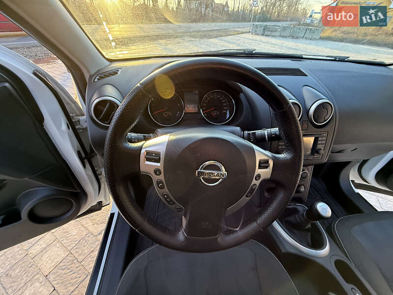 Позашляховик / Кросовер Nissan Qashqai+2 2012 в Коломиї