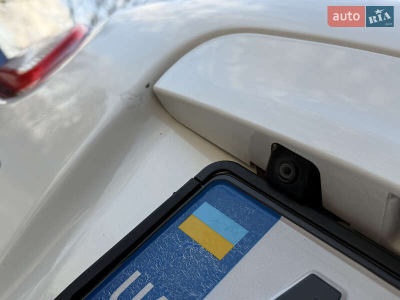 Позашляховик / Кросовер Nissan Qashqai+2 2012 в Коломиї