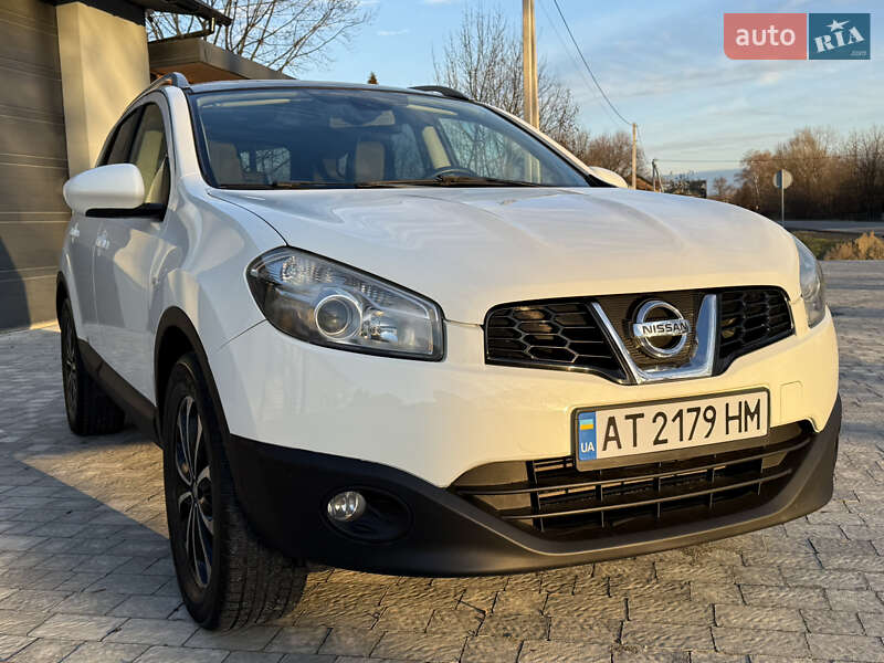 Позашляховик / Кросовер Nissan Qashqai+2 2012 в Коломиї