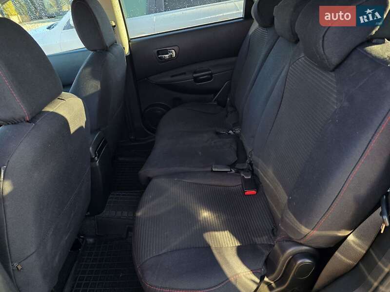 Внедорожник / Кроссовер Nissan Qashqai+2 2010 в Тернополе фото 30 Внедорожник / Кроссовер Nissan Qashqai+2 2010 в Тернополе