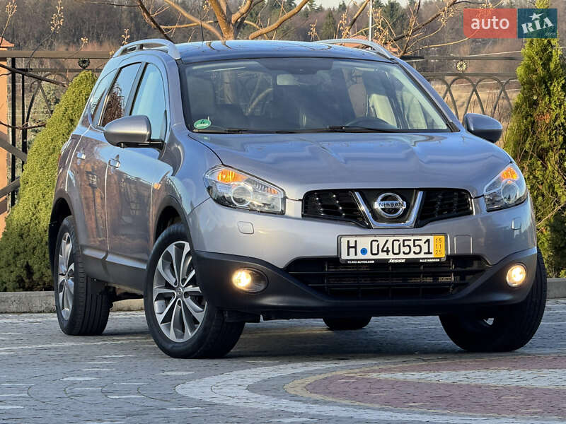 Внедорожник / Кроссовер Nissan Qashqai+2 2013 в Дрогобыче