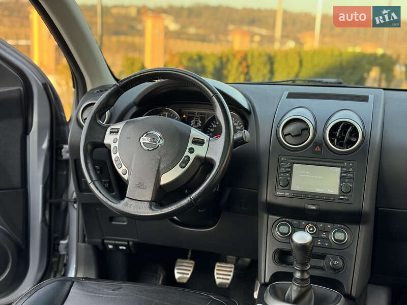 Внедорожник / Кроссовер Nissan Qashqai+2 2013 в Дрогобыче