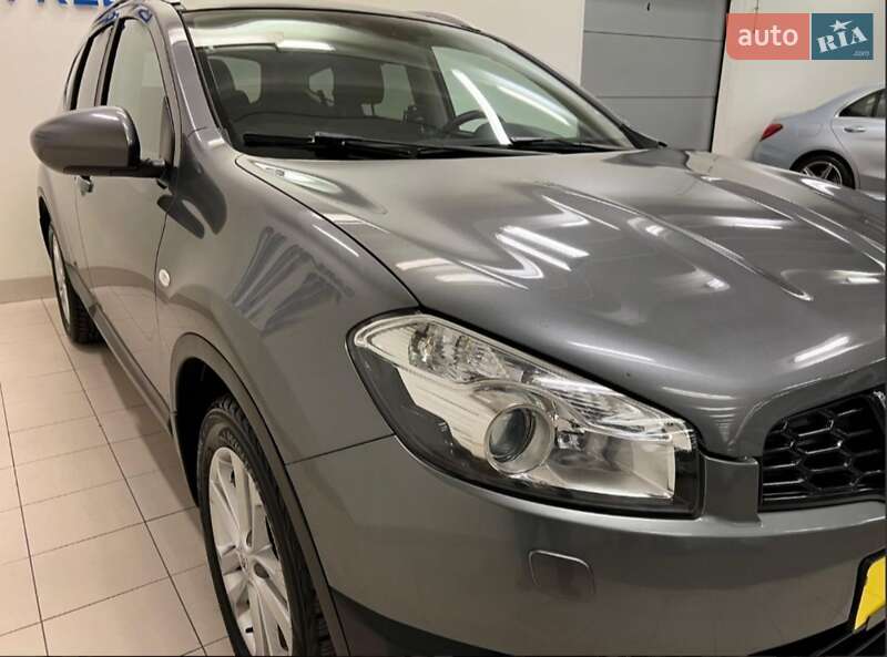 Внедорожник / Кроссовер Nissan Qashqai+2 2012 в Староконстантинове