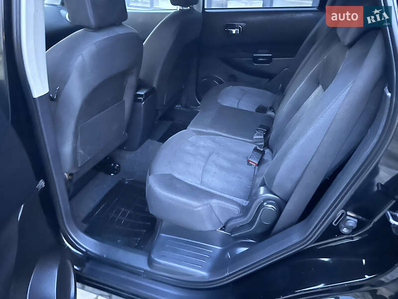 Внедорожник / Кроссовер Nissan Qashqai+2 2010 в Ивано-Франковске