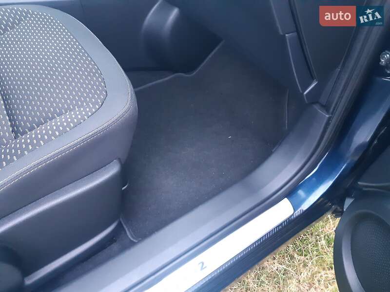 Внедорожник / Кроссовер Nissan Qashqai+2 2009 в Виннице