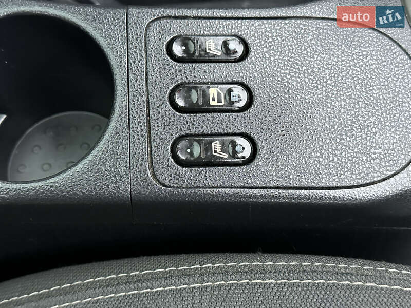 Внедорожник / Кроссовер Nissan Qashqai+2 2010 в Коломые