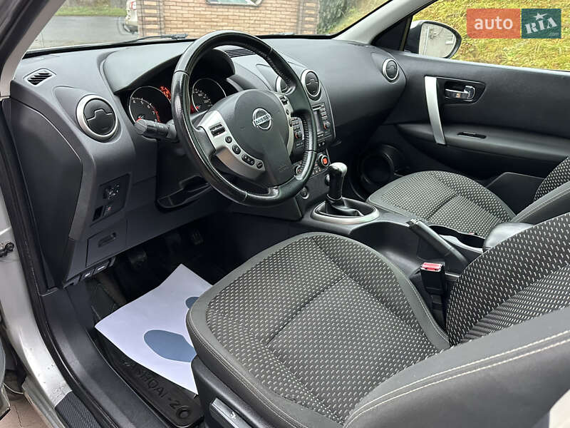 Внедорожник / Кроссовер Nissan Qashqai+2 2010 в Коломые
