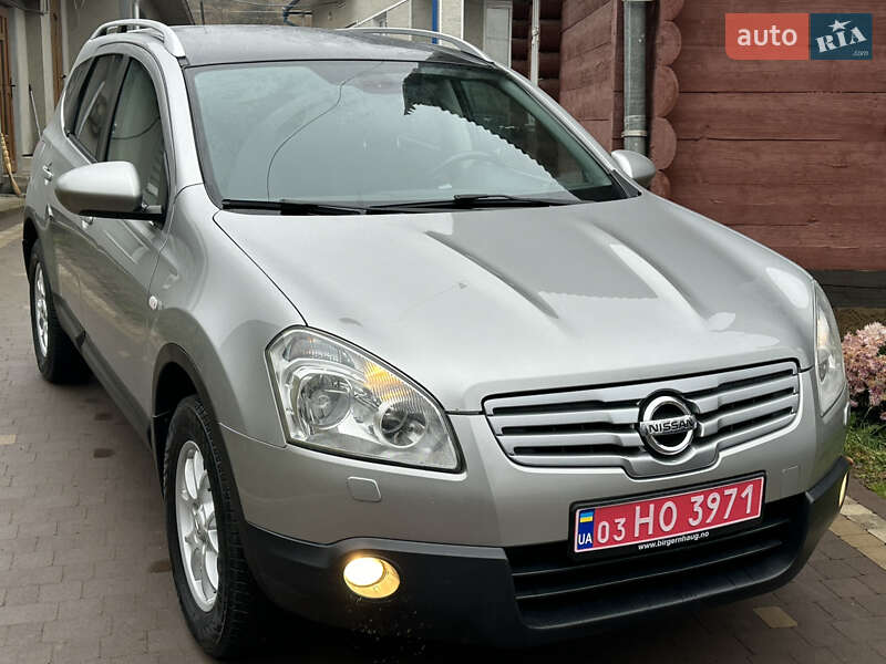 Внедорожник / Кроссовер Nissan Qashqai+2 2010 в Коломые
