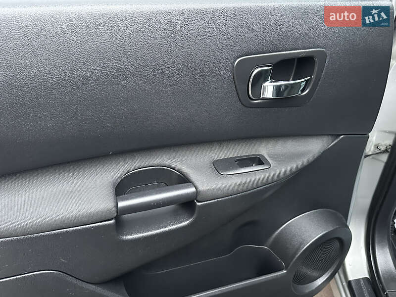 Внедорожник / Кроссовер Nissan Qashqai+2 2010 в Коломые