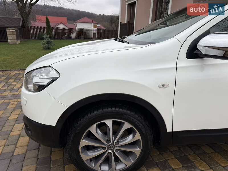 Внедорожник / Кроссовер Nissan Qashqai+2 2013 в Коломые