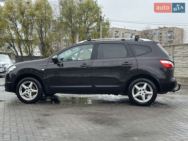 Внедорожник / Кроссовер Nissan Qashqai+2 2010 в Луцке