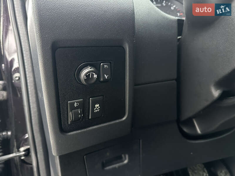 Внедорожник / Кроссовер Nissan Qashqai+2 2010 в Луцке