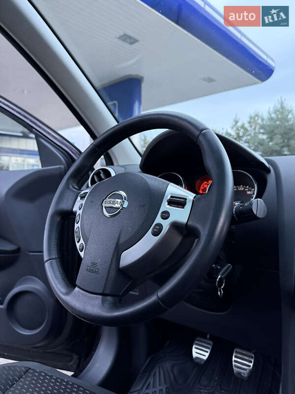 Внедорожник / Кроссовер Nissan Qashqai+2 2009 в Самборе