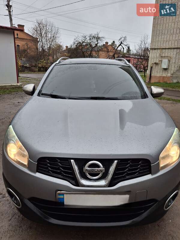 Позашляховик / Кросовер Nissan Qashqai+2 2010 в Старокостянтинові