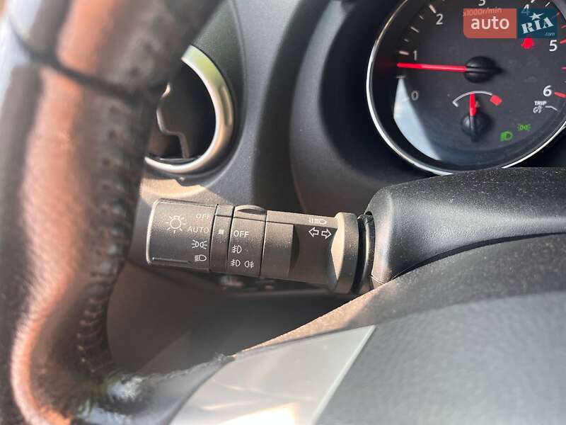 Внедорожник / Кроссовер Nissan Qashqai+2 2010 в Киеве