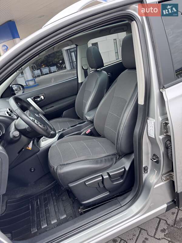 Позашляховик / Кросовер Nissan Qashqai+2 2011 в Хмельницькому