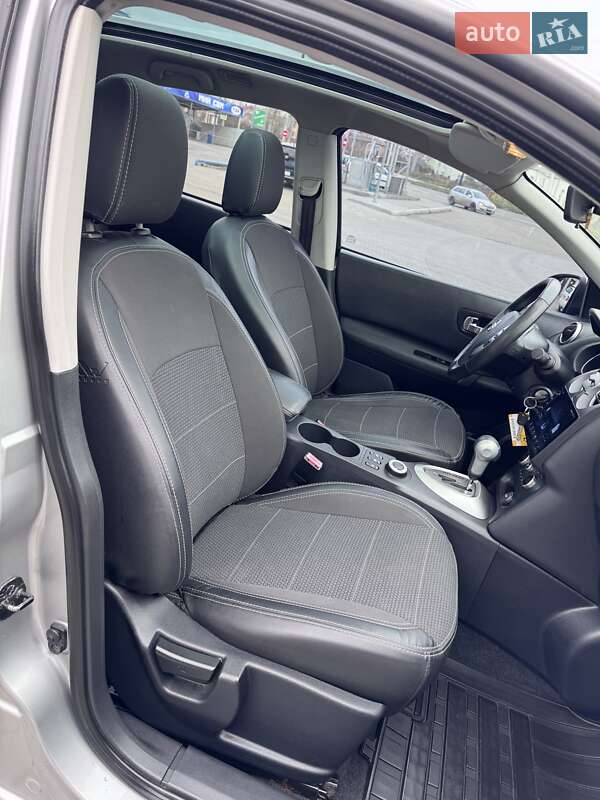 Позашляховик / Кросовер Nissan Qashqai+2 2011 в Хмельницькому