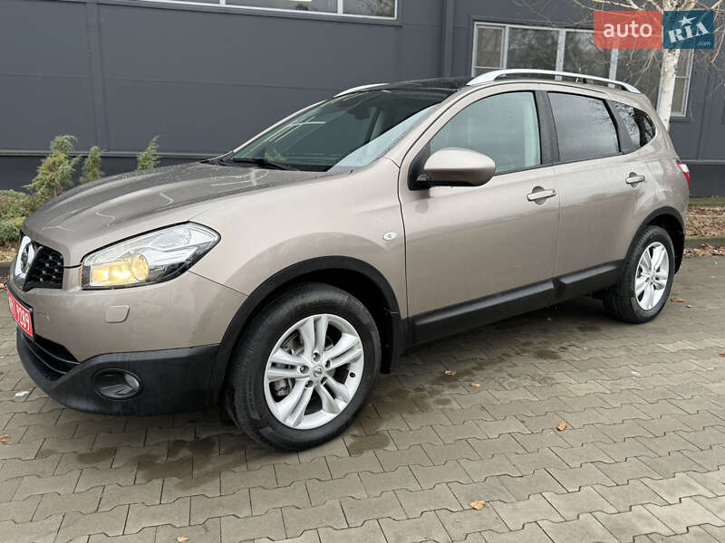 Внедорожник / Кроссовер Nissan Qashqai+2 2011 в Белой Церкви