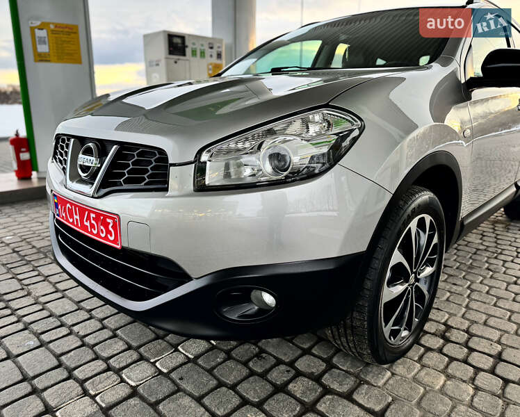 Позашляховик / Кросовер Nissan Qashqai+2 2013 в Стрию