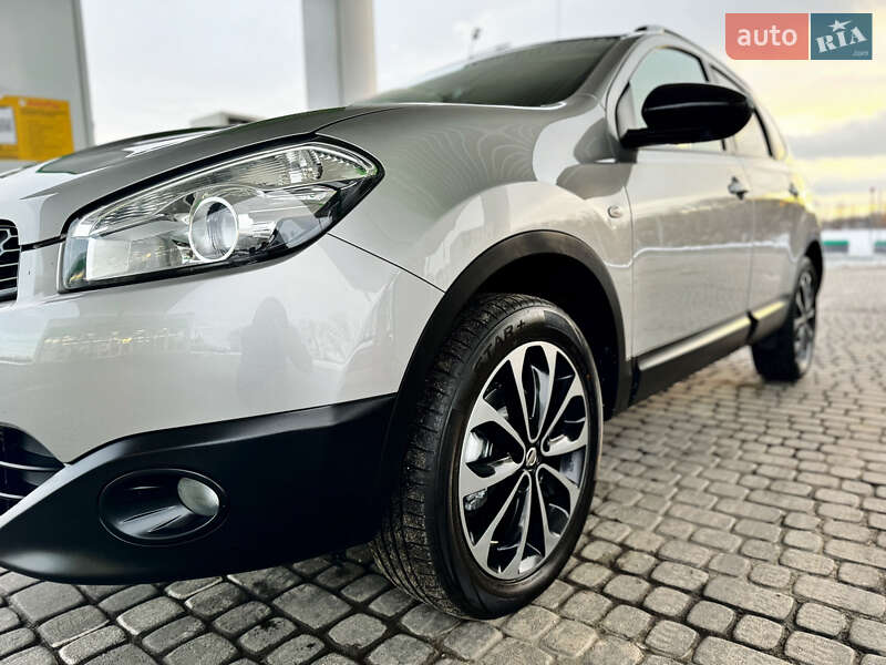 Позашляховик / Кросовер Nissan Qashqai+2 2013 в Стрию