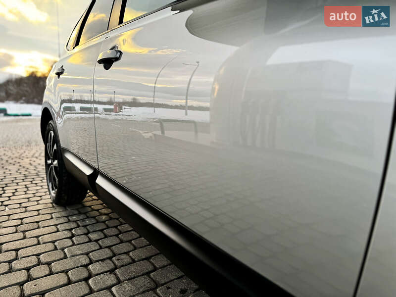 Позашляховик / Кросовер Nissan Qashqai+2 2013 в Стрию