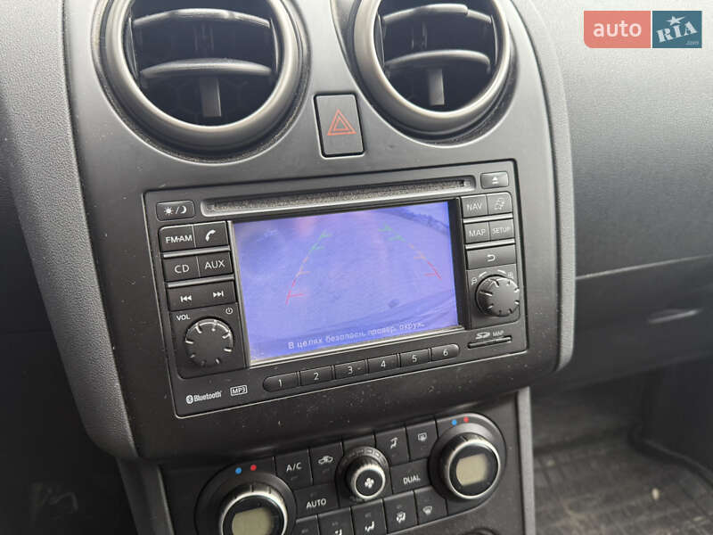 Позашляховик / Кросовер Nissan Qashqai+2 2010 в Миколаєві